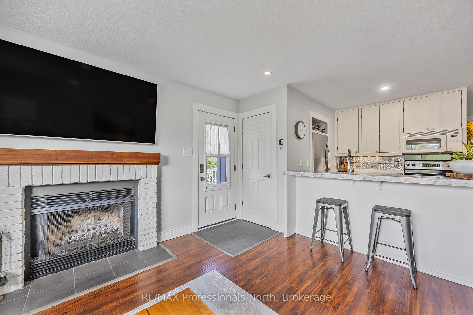 Photo 7 of Unit 55, 19 Dawson Drive, Collingwood — HOMEH