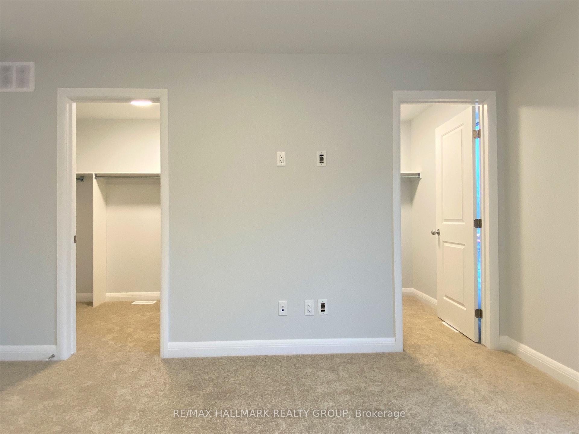 Photo 17 of 515 Pimiwidon Street, Ottawa, CFB Rockcliffe and Area — HOMEH
