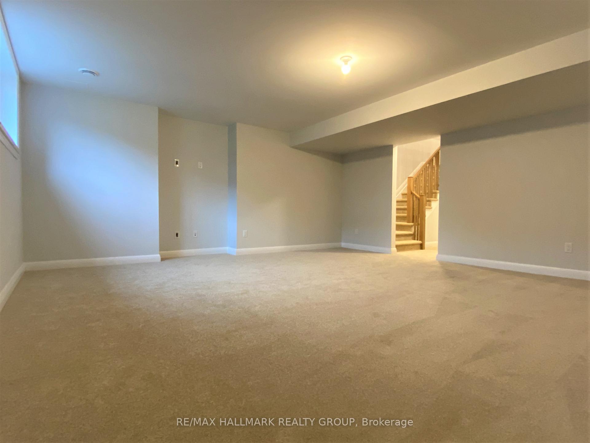 Photo 30 of 515 Pimiwidon Street, Ottawa, CFB Rockcliffe and Area — HOMEH