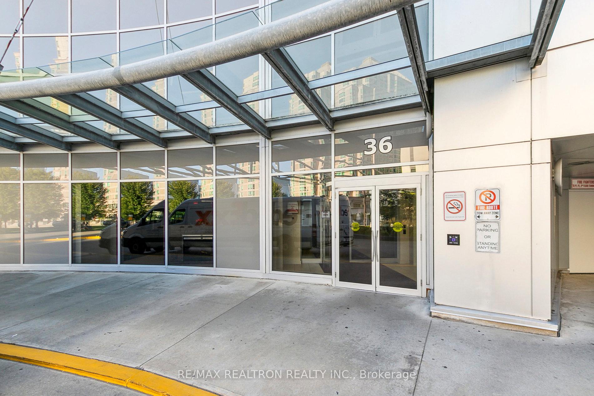 Photo 24 of Unit 915, 36 Lee Centre Drive, Scarborough, Woburn — HOMEH