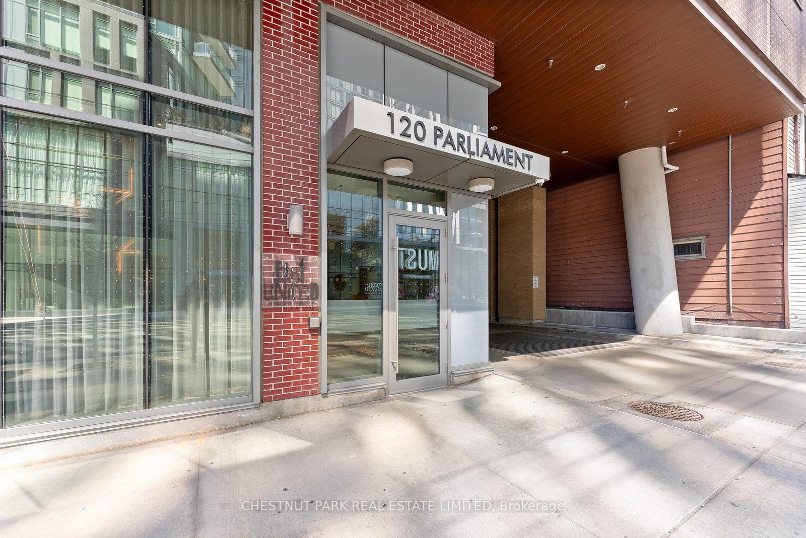 Front of Unit 1812, 120 Parliament Street