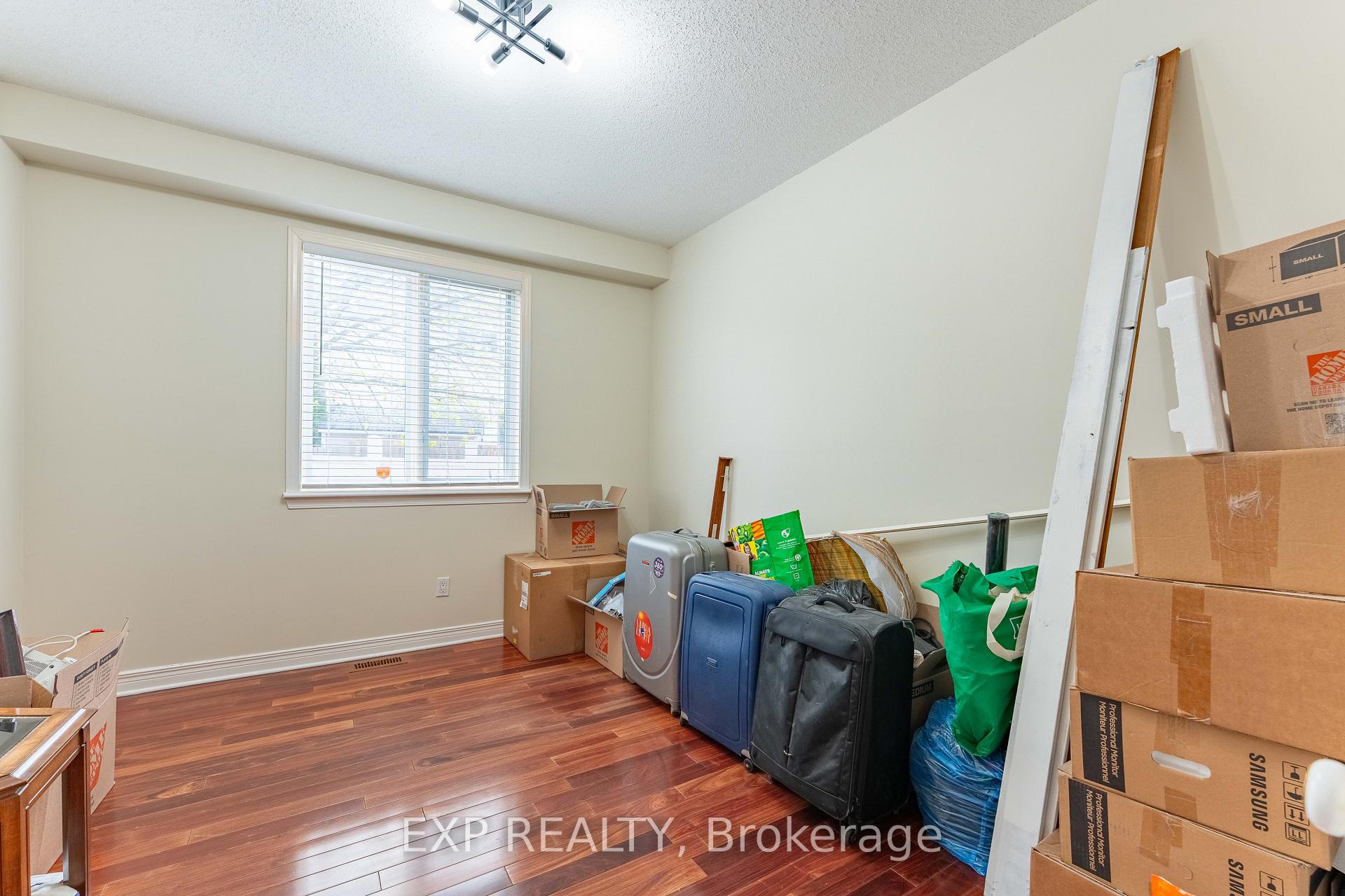 Photo 6 of 57 Craighall Circle, Ottawa, Hunt Club Park/Greenboro — HOMEH