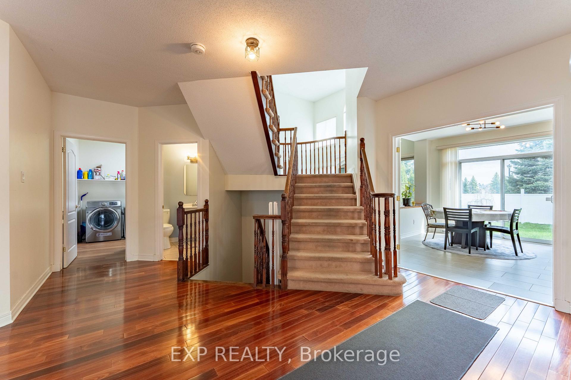 Photo 7 of 57 Craighall Circle, Ottawa, Hunt Club Park/Greenboro — HOMEH