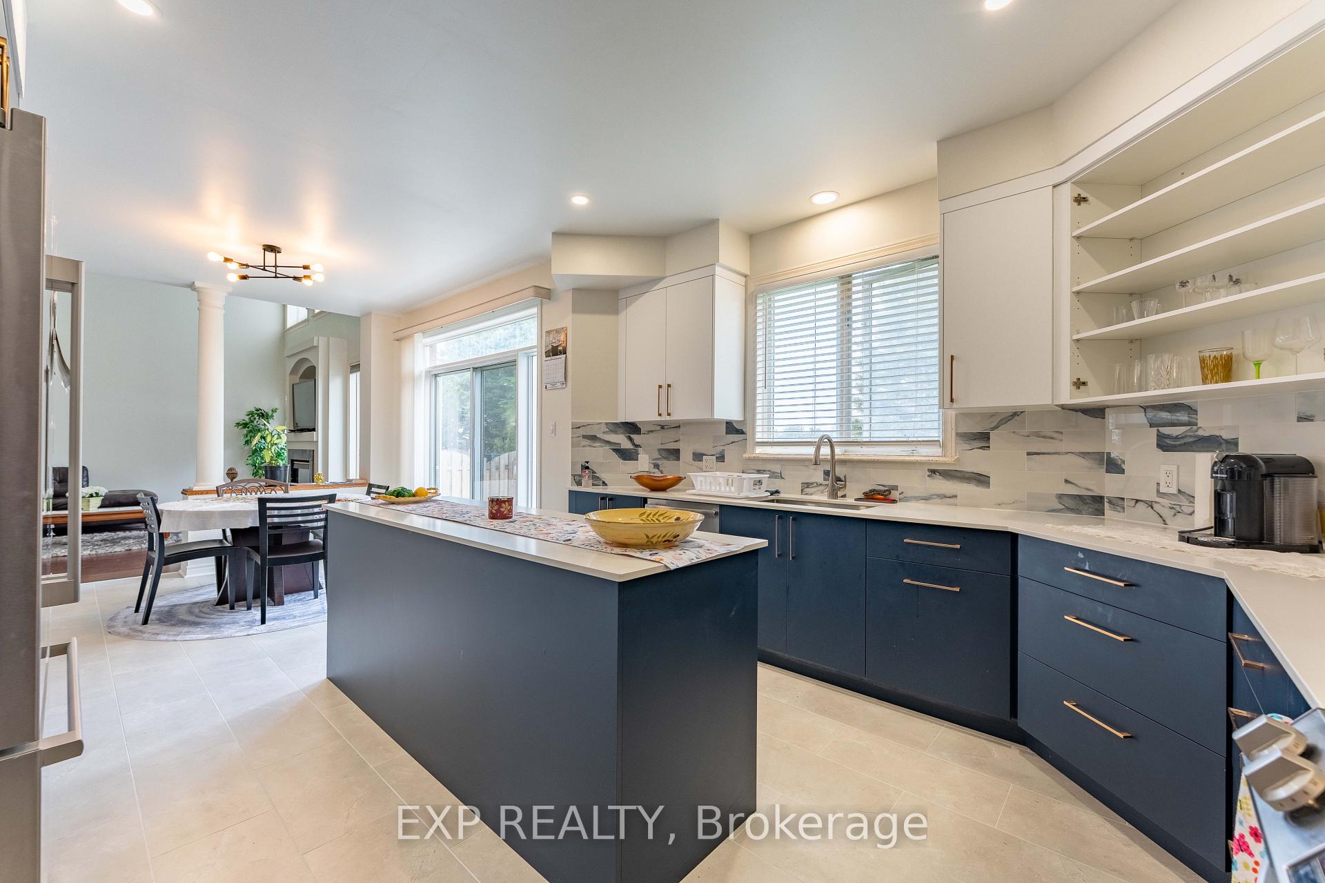 Photo 14 of 57 Craighall Circle, Ottawa, Hunt Club Park/Greenboro — HOMEH