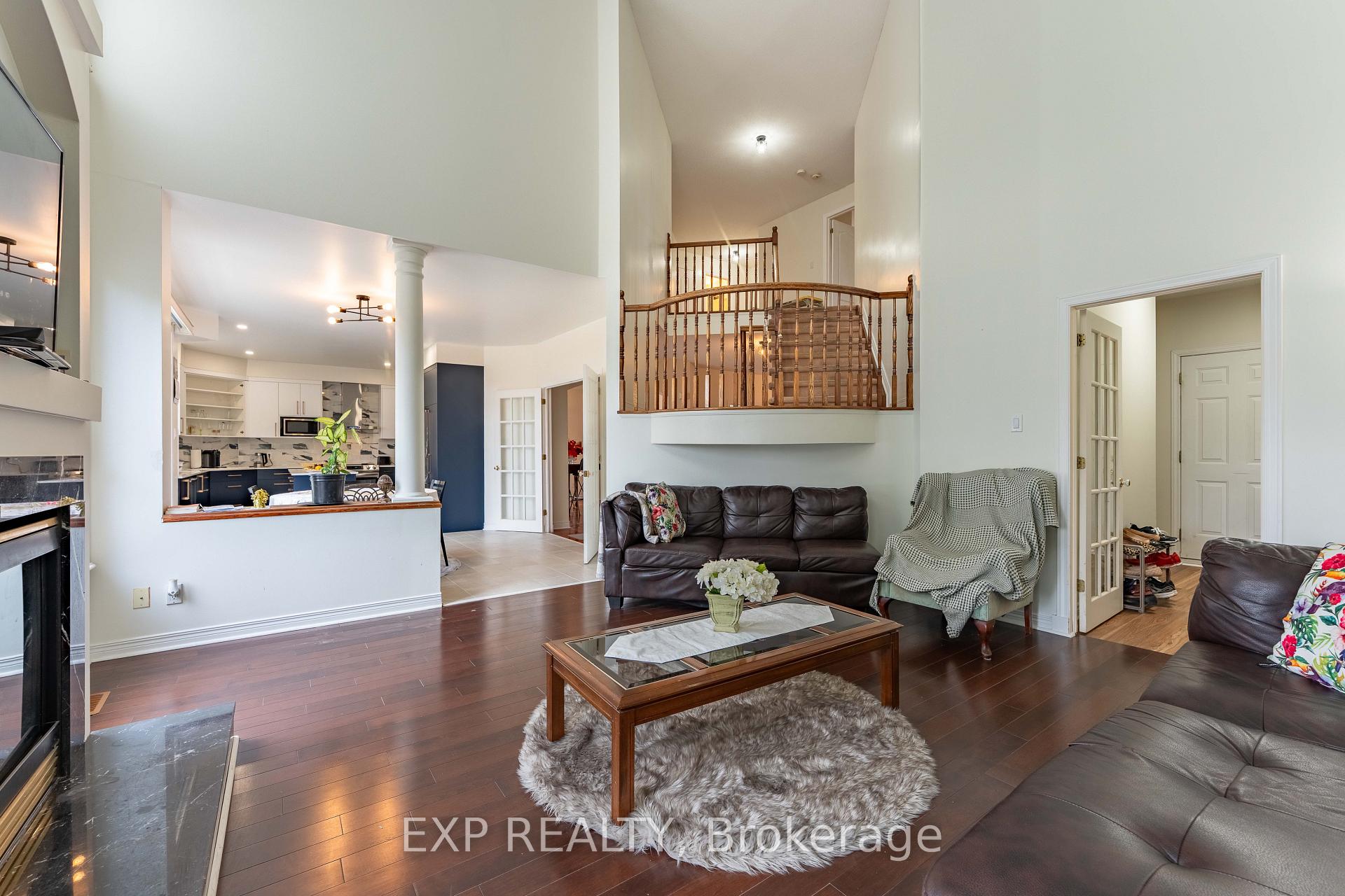 Photo 16 of 57 Craighall Circle, Ottawa, Hunt Club Park/Greenboro — HOMEH