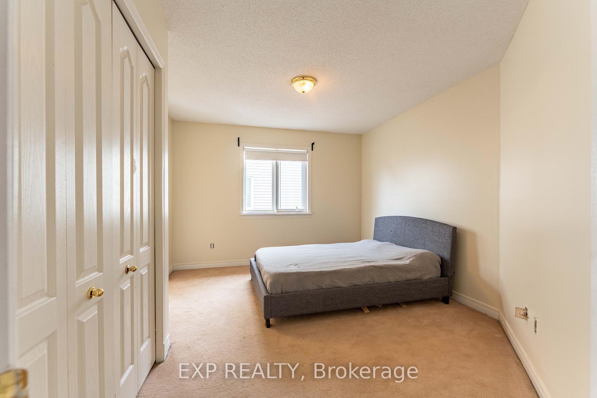 Photo 27 of 57 Craighall Circle, Ottawa, Hunt Club Park/Greenboro — HOMEH