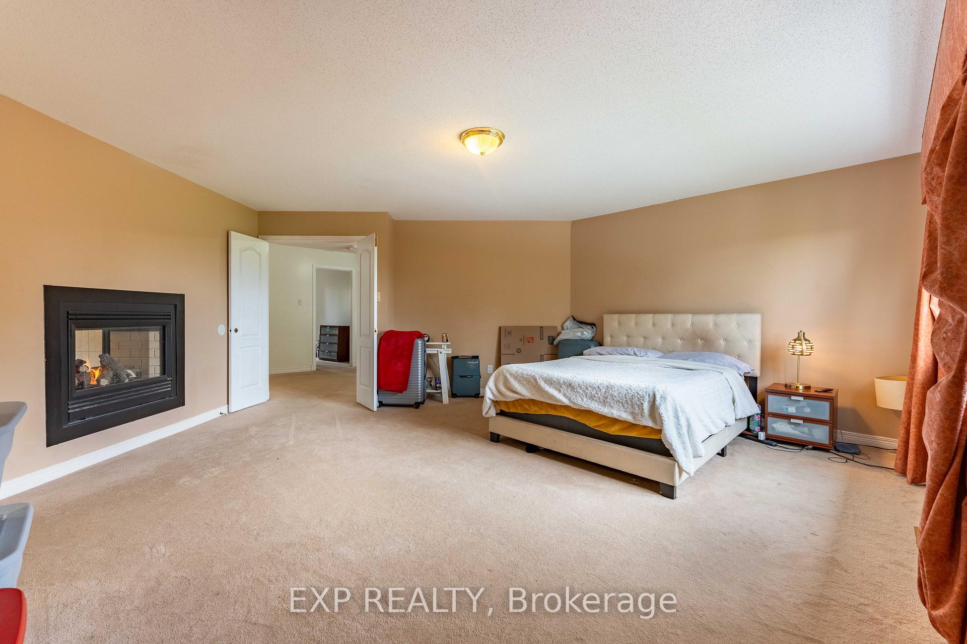 Photo 31 of 57 Craighall Circle, Ottawa, Hunt Club Park/Greenboro — HOMEH