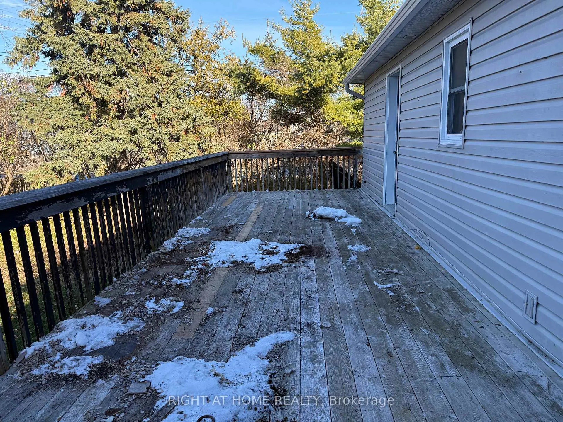 Photo 12 of 97 Rita Avenue, Ottawa, Meadowlands/St. Claire Gardens — HOMEH