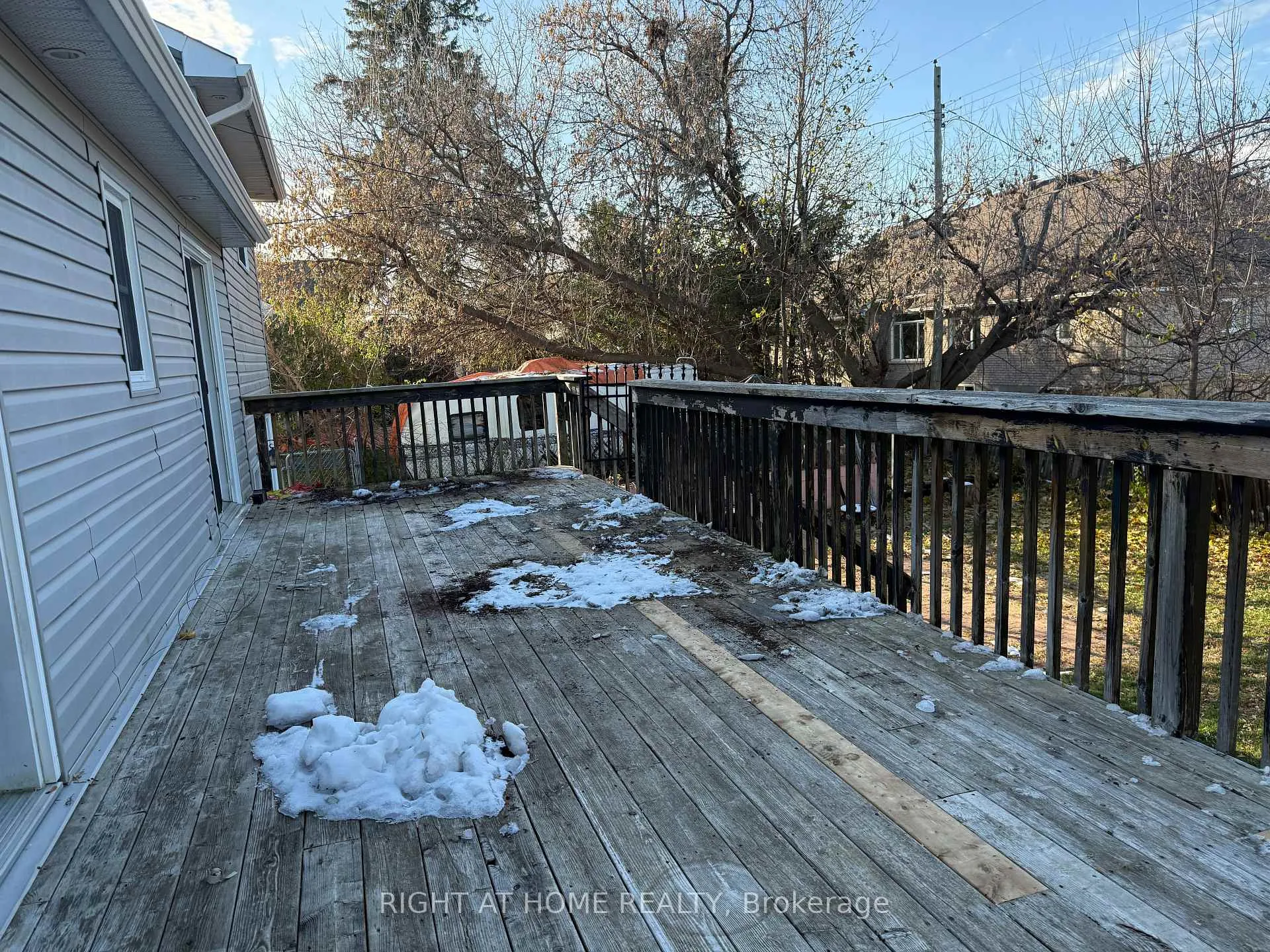 Photo 13 of 97 Rita Avenue, Ottawa, Meadowlands/St. Claire Gardens — HOMEH
