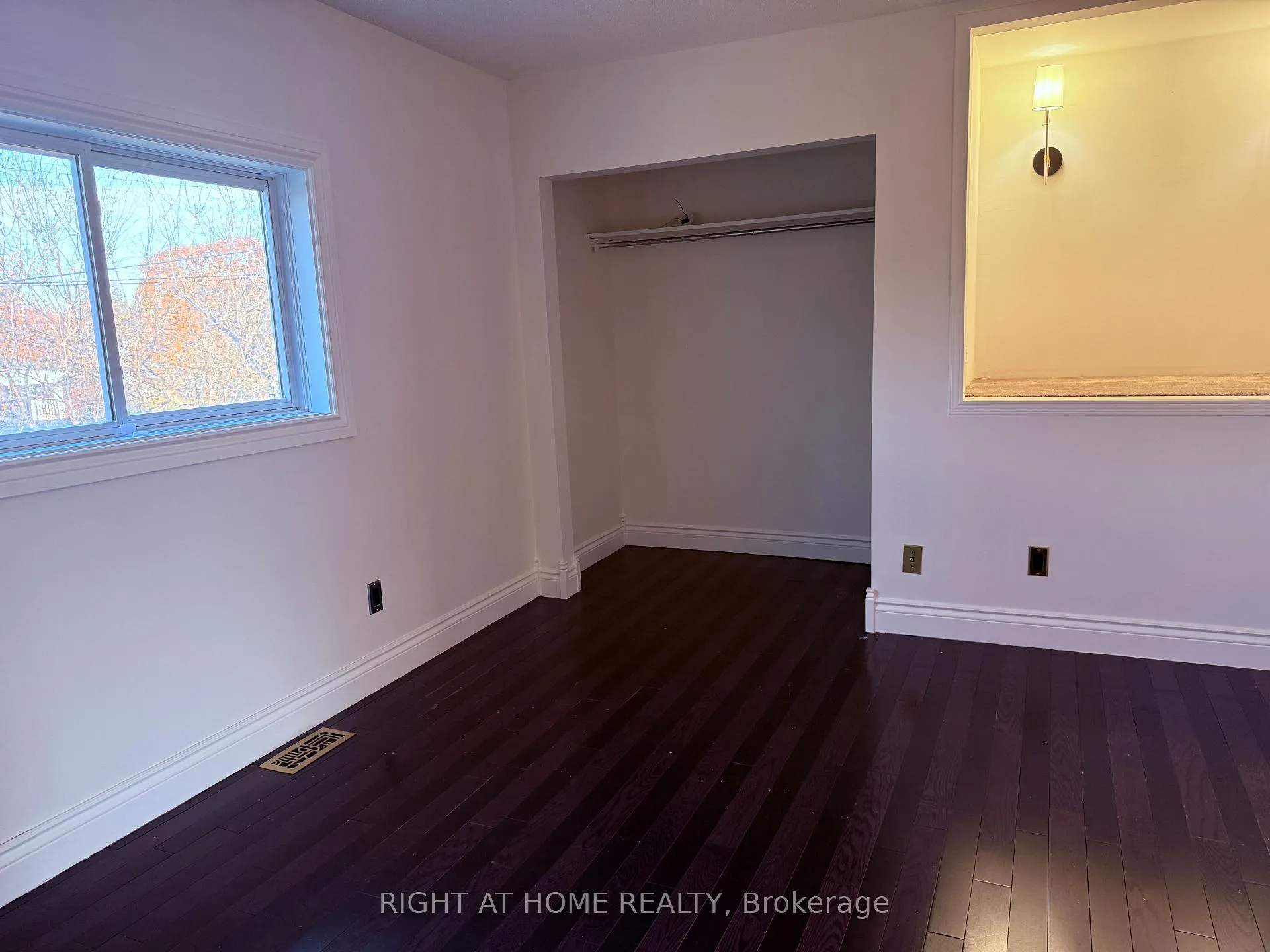 Photo 23 of 97 Rita Avenue, Ottawa, Meadowlands/St. Claire Gardens — HOMEH