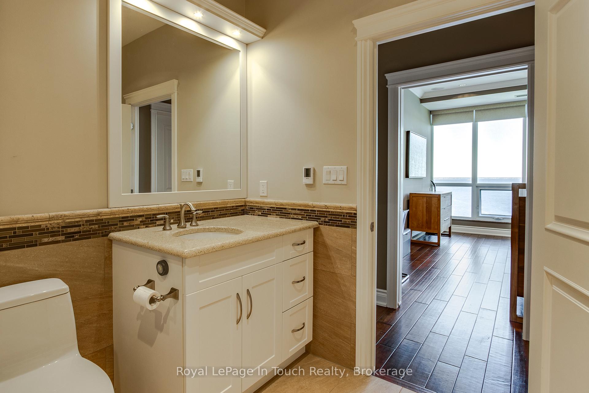 Photo 26 of Unit UPH3, 699 Aberdeen Boulevard, Midland — HOMEH