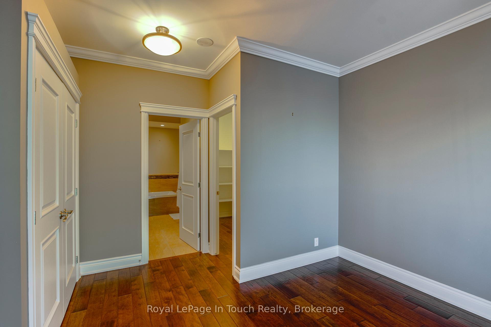 Photo 8 of Unit UPH3, 699 Aberdeen Boulevard, Midland — HOMEH