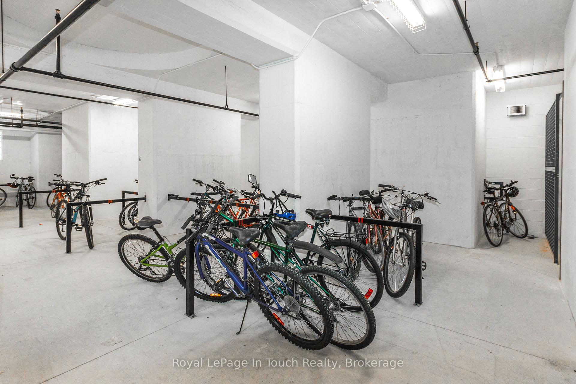 Photo 36 of Unit UPH3, 699 Aberdeen Boulevard, Midland — HOMEH