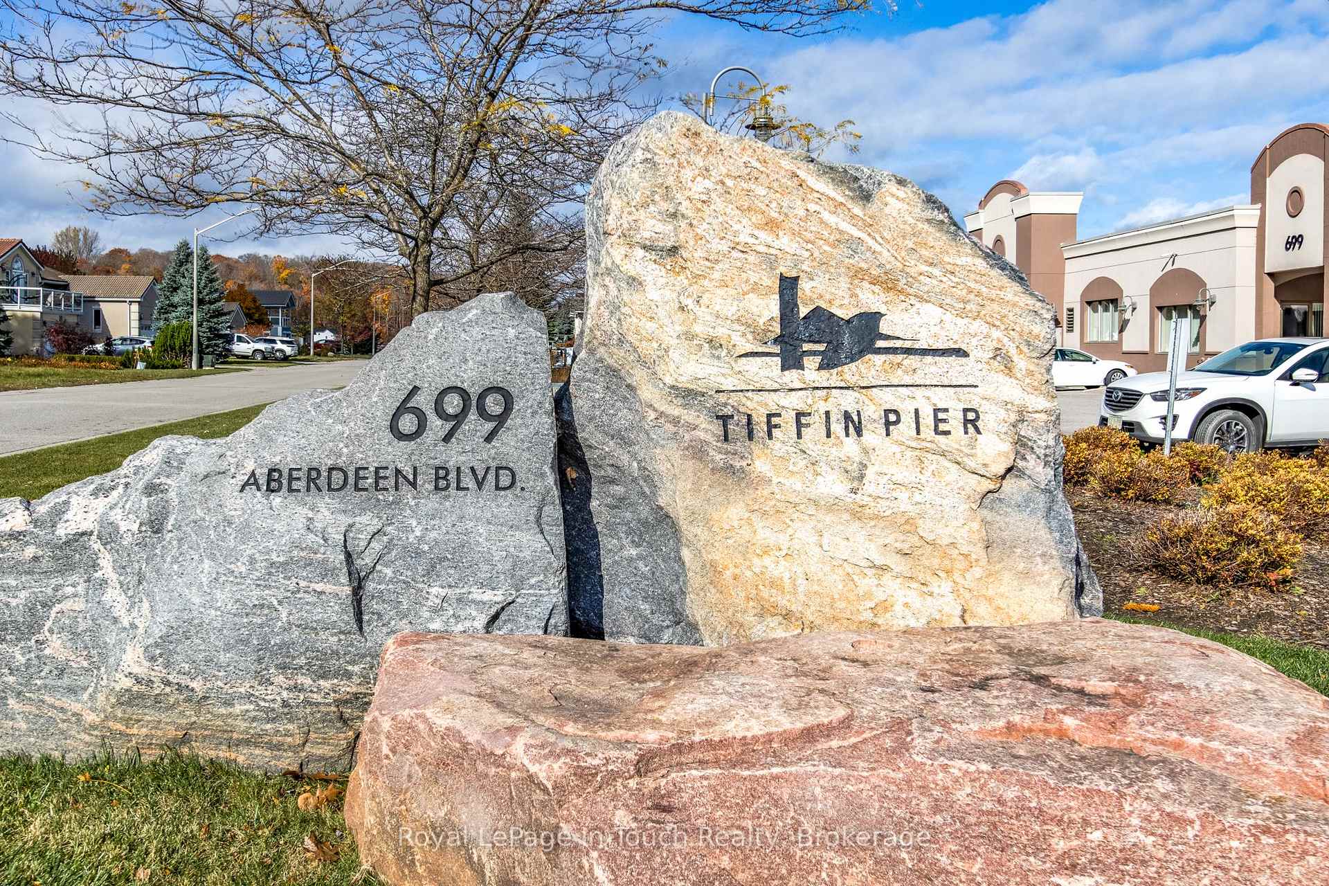 Photo 42 of Unit UPH3, 699 Aberdeen Boulevard, Midland — HOMEH
