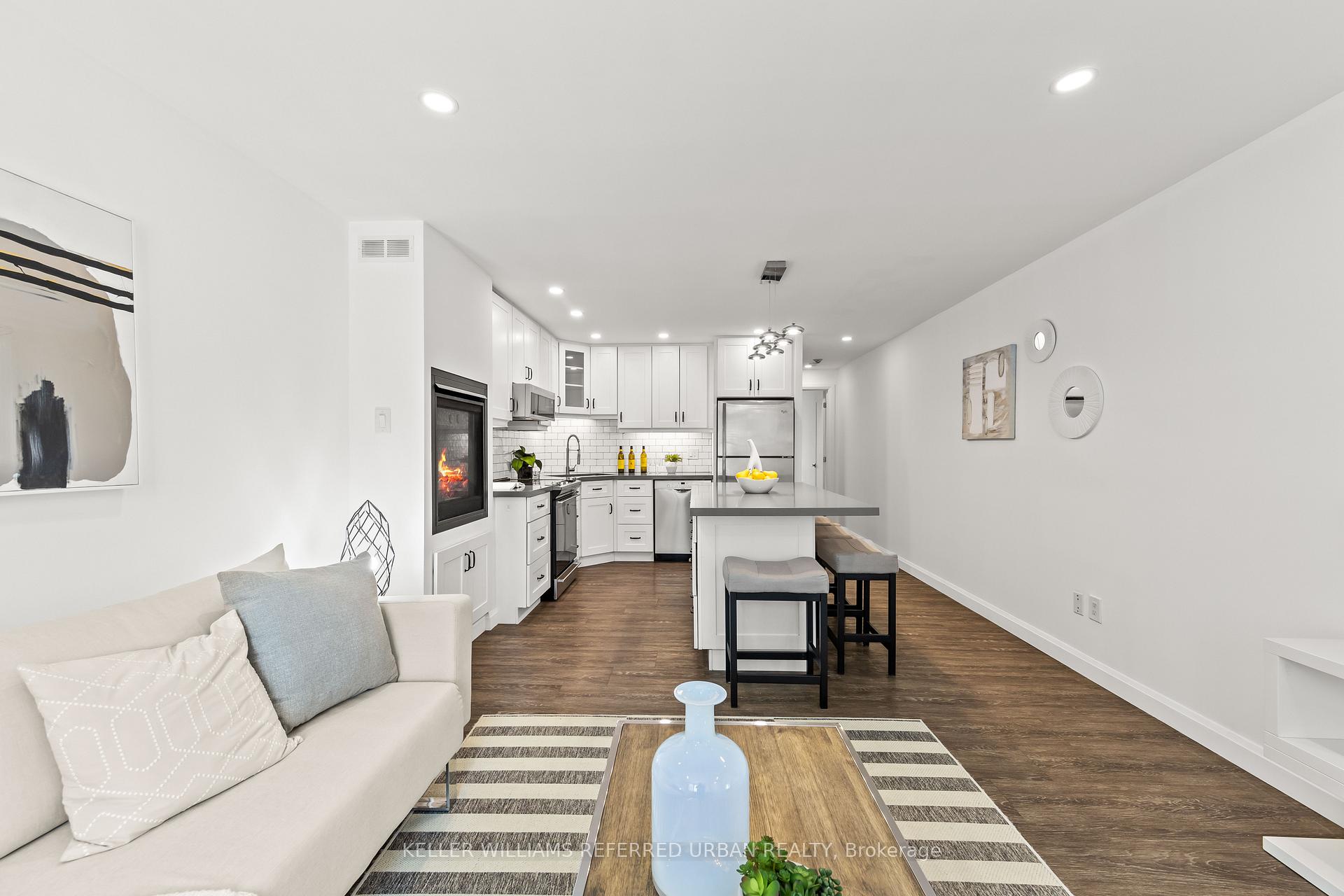 Photo 19 of Unit 45A, 39 Tecumseth Street, Toronto, Niagara — HOMEH