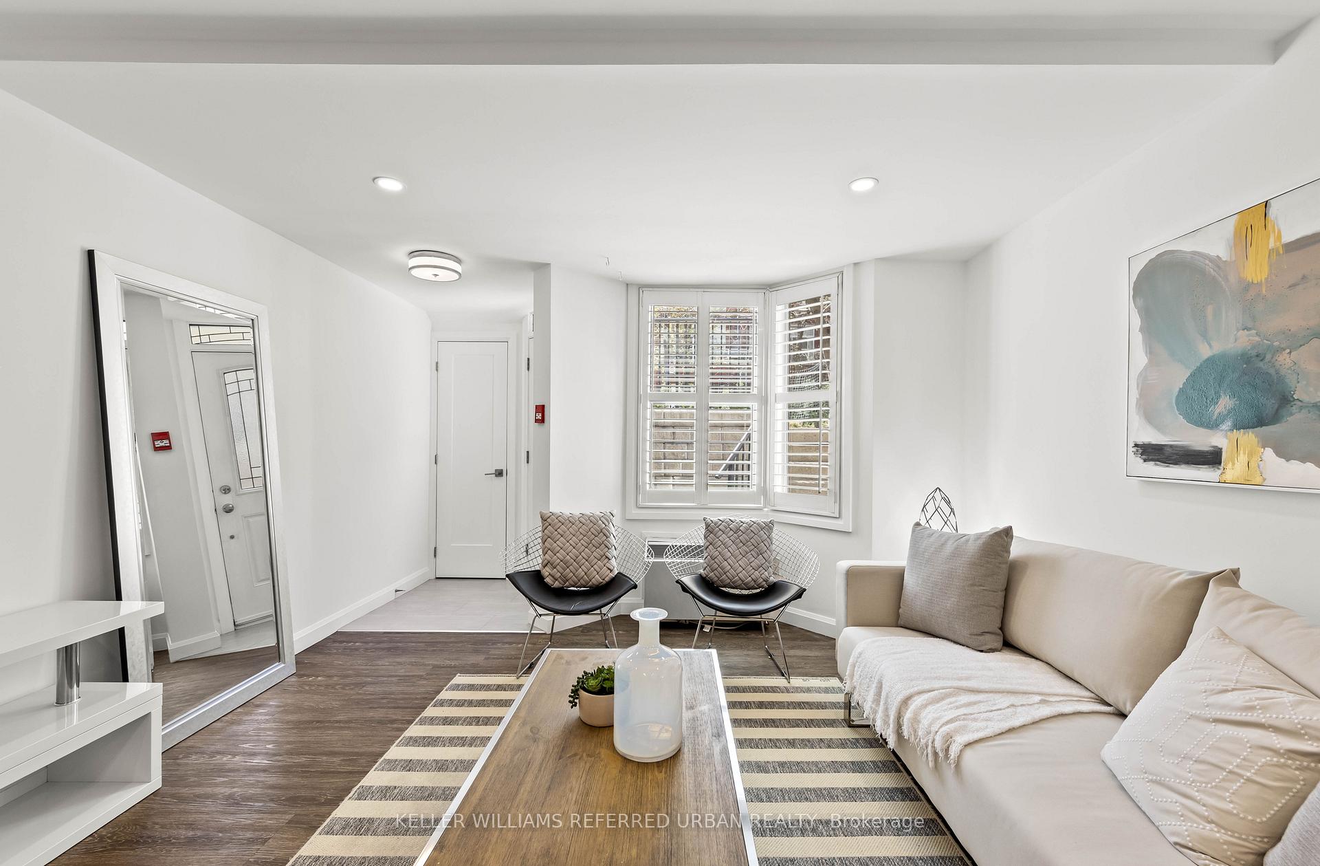 Photo 8 of Unit 45A, 39 Tecumseth Street, Toronto, Niagara — HOMEH