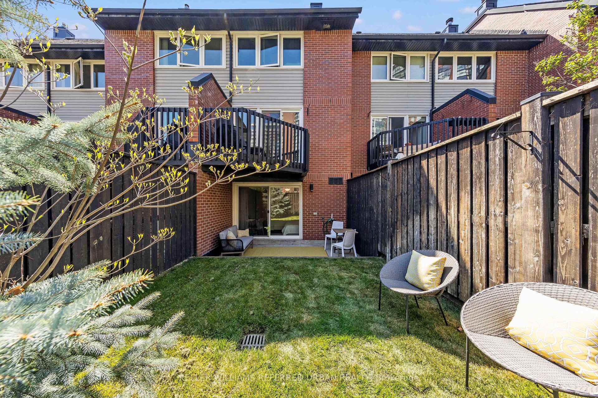 Photo 31 of Unit 45A, 39 Tecumseth Street, Toronto, Niagara — HOMEH