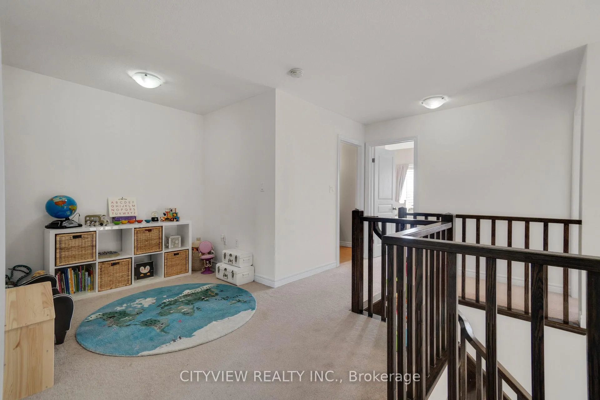 Photo 7 of 41 Bellagio Avenue, Hamilton, Stoney Creek Mountain — HOMEH