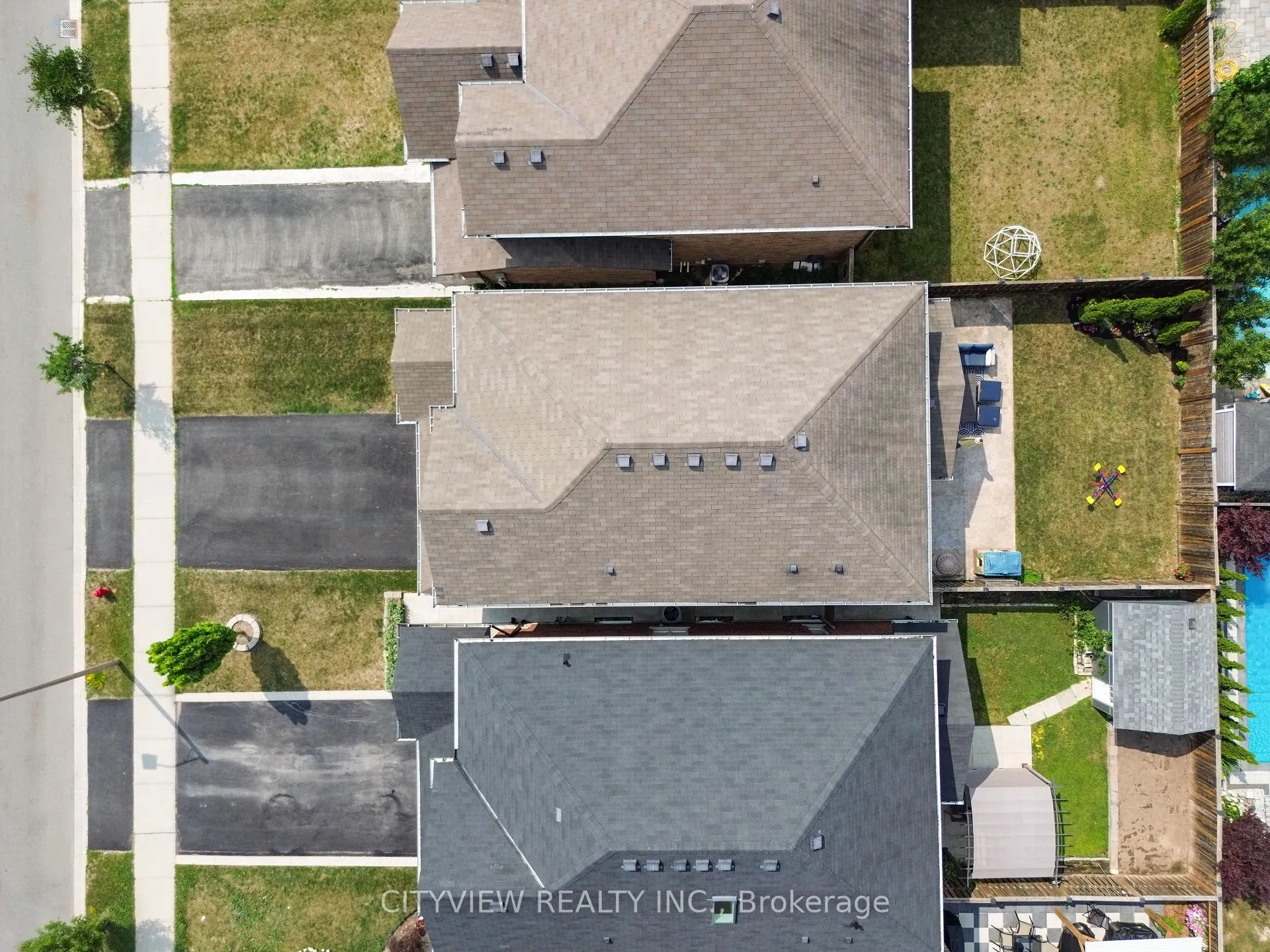 Photo 24 of 41 Bellagio Avenue, Hamilton, Stoney Creek Mountain — HOMEH