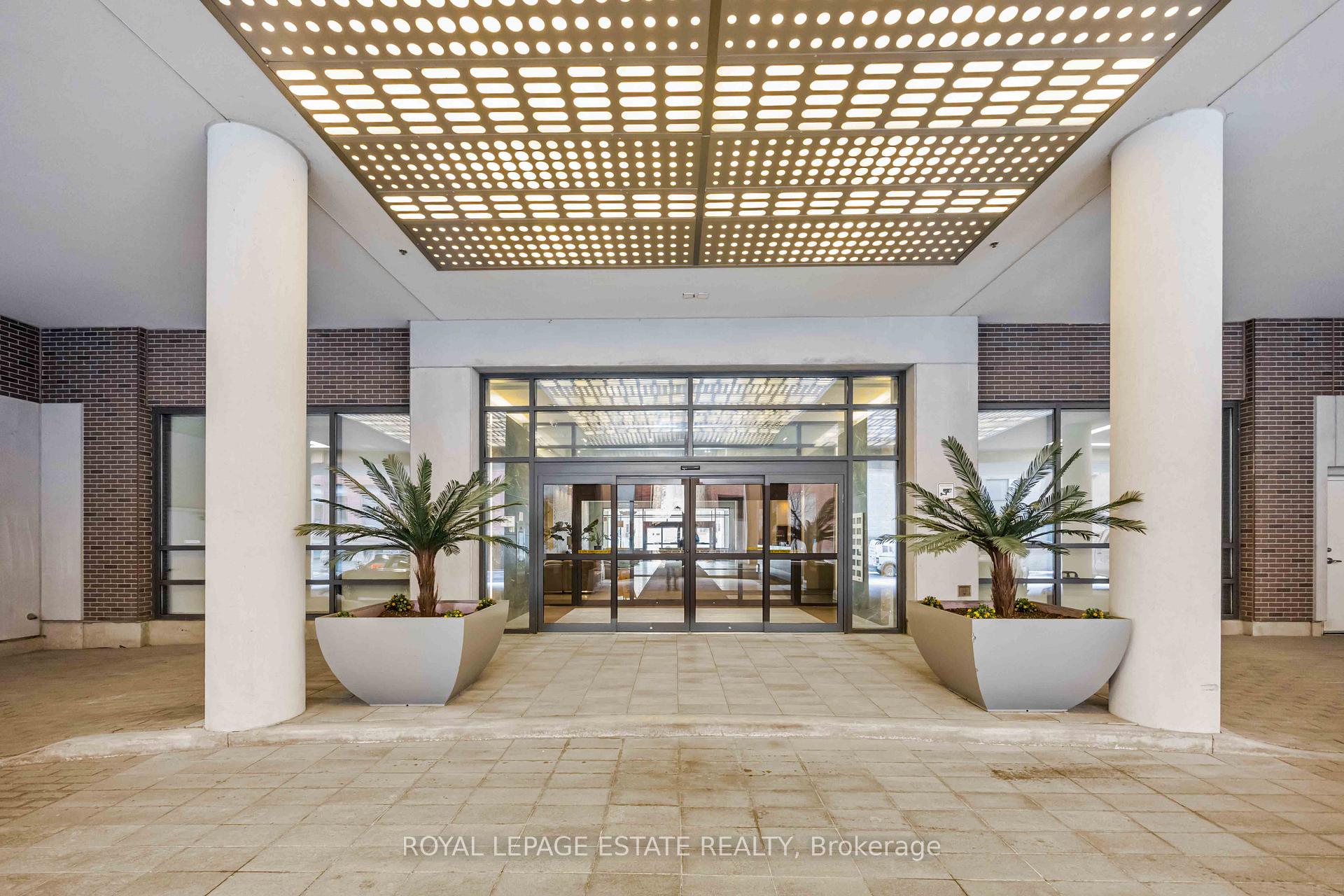 Photo 22 of Unit 705, 460 Adelaide Street E, Toronto, Moss Park — HOMEH