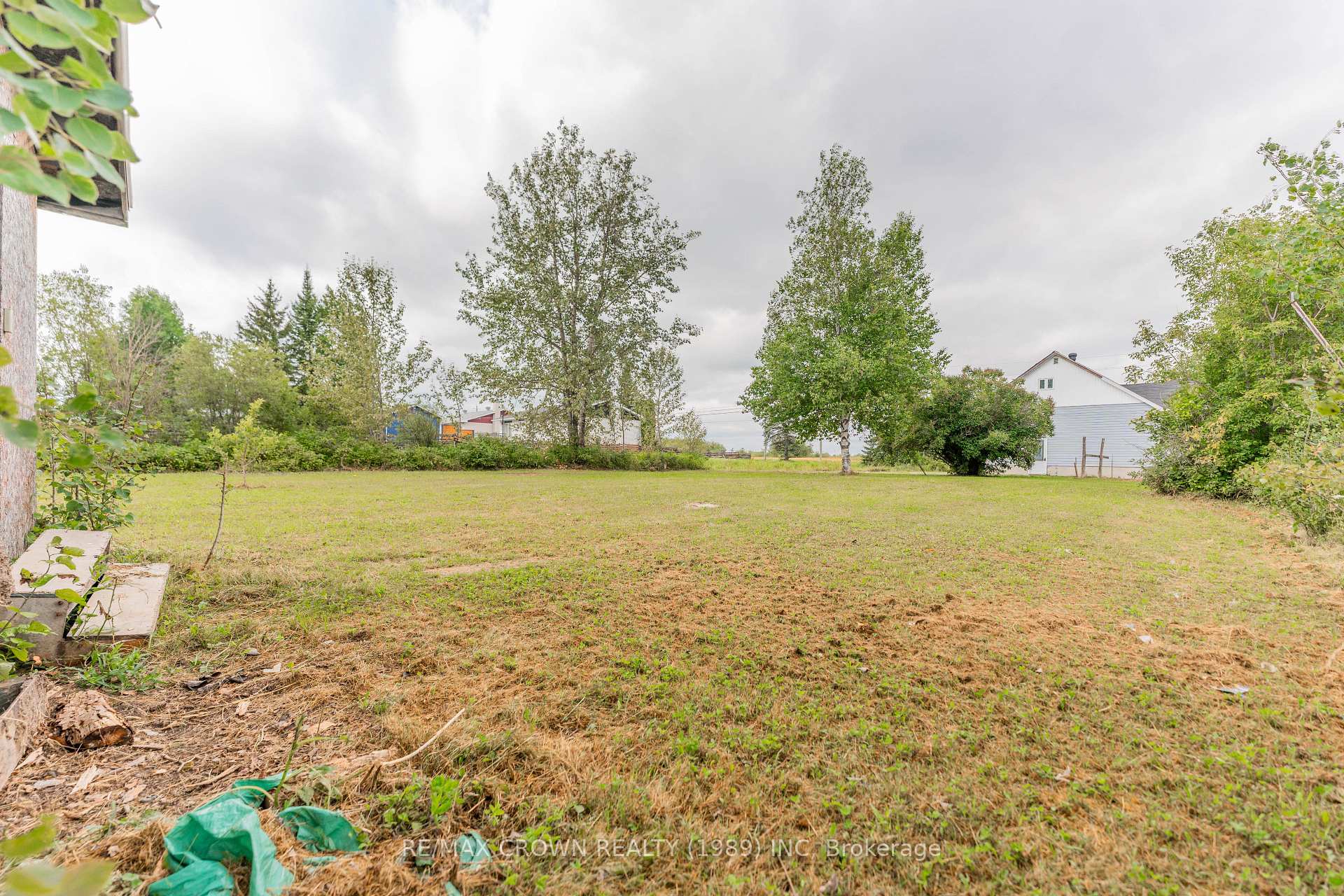Photo 4 of 50 Brunelle Road S, Kapuskasing — HOMEH