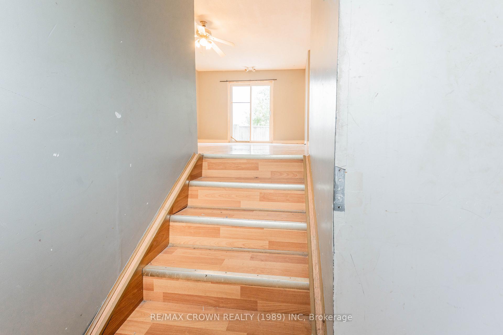 Photo 6 of 50 Brunelle Road S, Kapuskasing — HOMEH