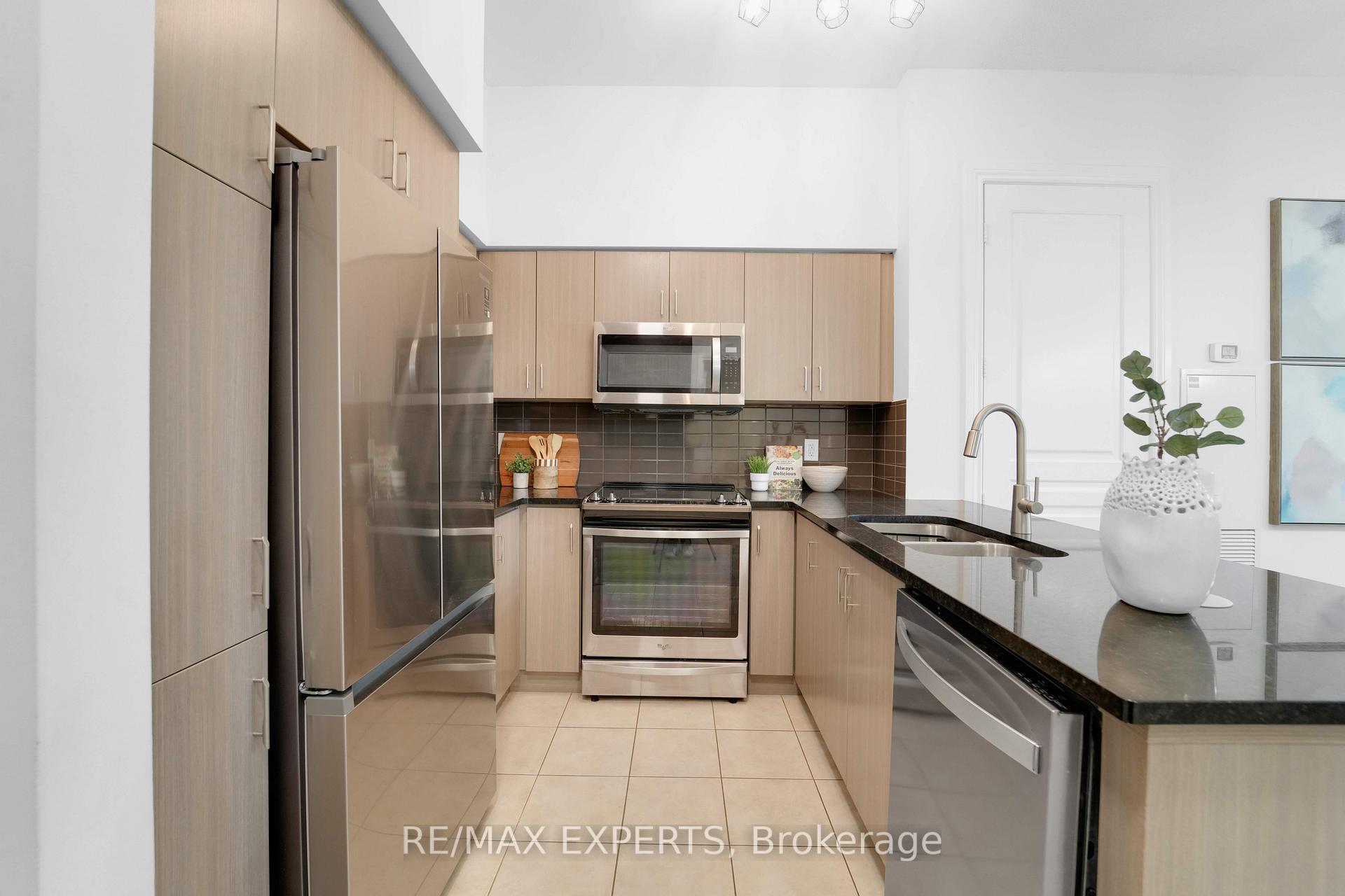 Photo 13 of Unit 101, 9255 Jane Street, Vaughan, Maple — HOMEH