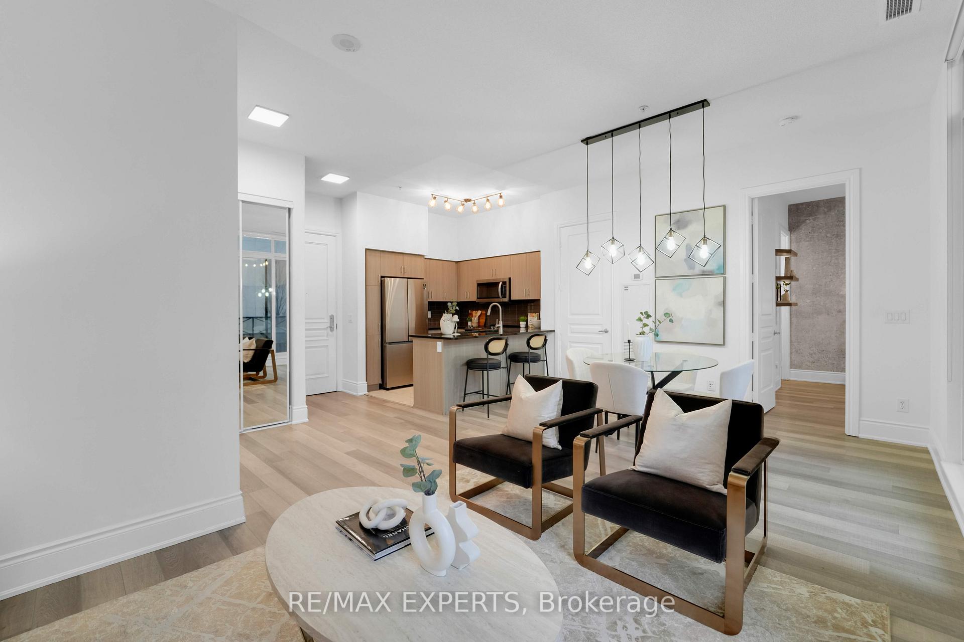 Photo 6 of Unit 101, 9255 Jane Street, Vaughan, Maple — HOMEH