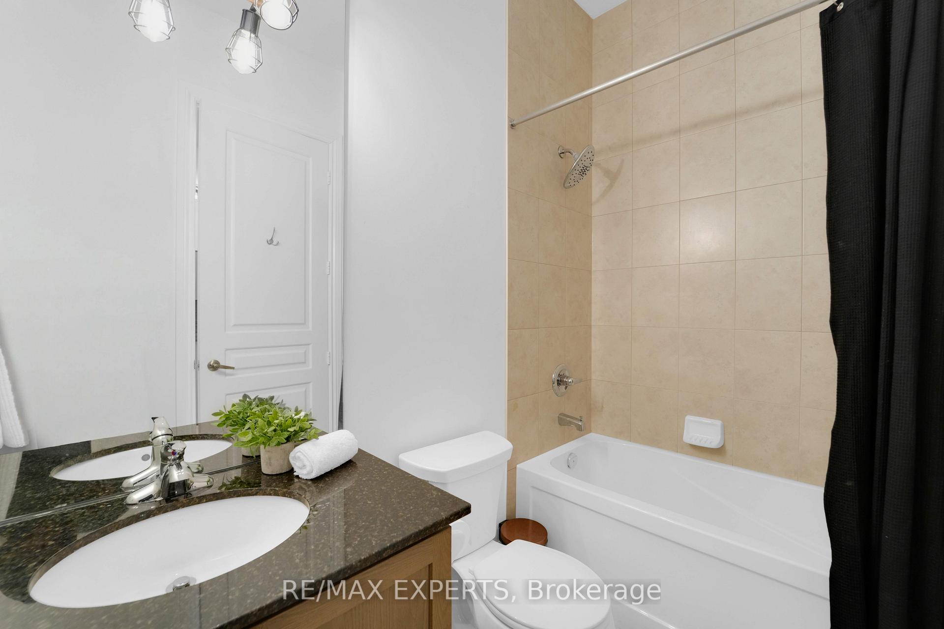 Photo 18 of Unit 101, 9255 Jane Street, Vaughan, Maple — HOMEH