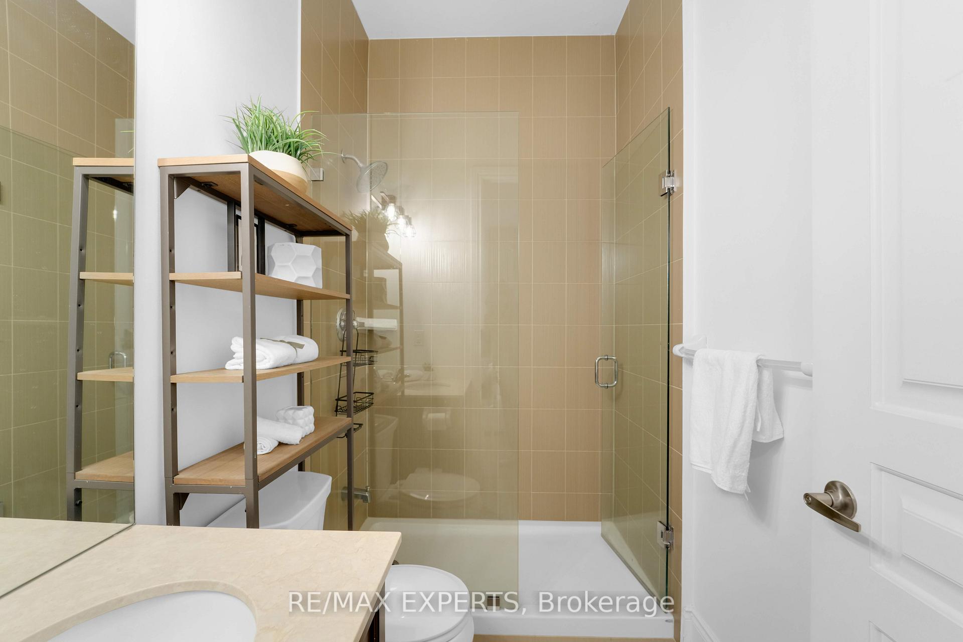 Photo 24 of Unit 101, 9255 Jane Street, Vaughan, Maple — HOMEH
