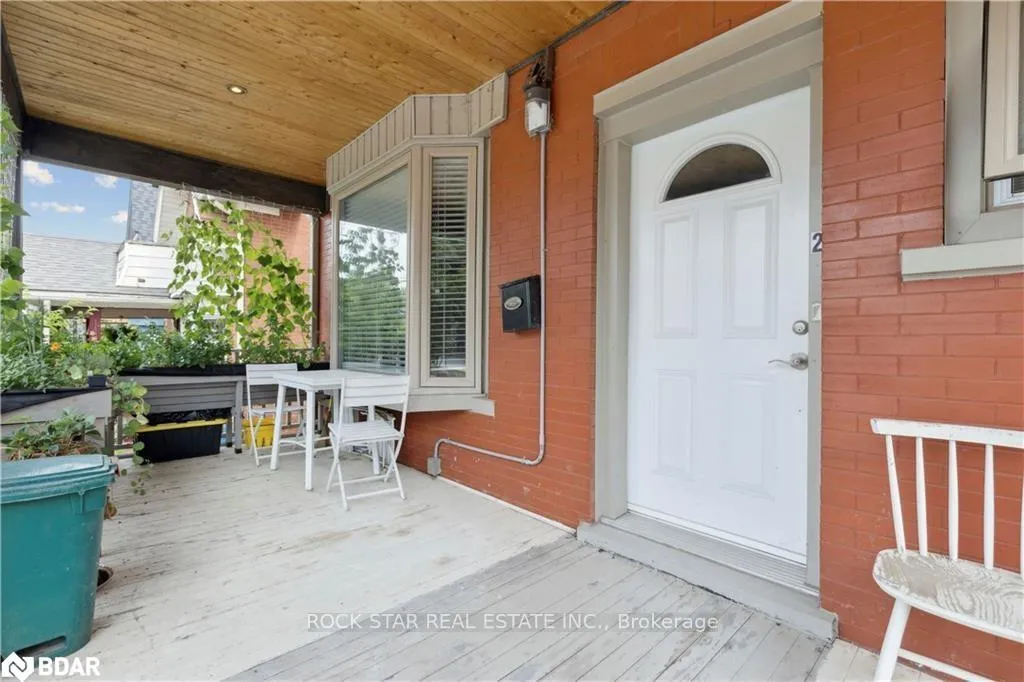 Photo 13 of 43 Eby Street S, Kitchener, Cedar Hill — HOMEH