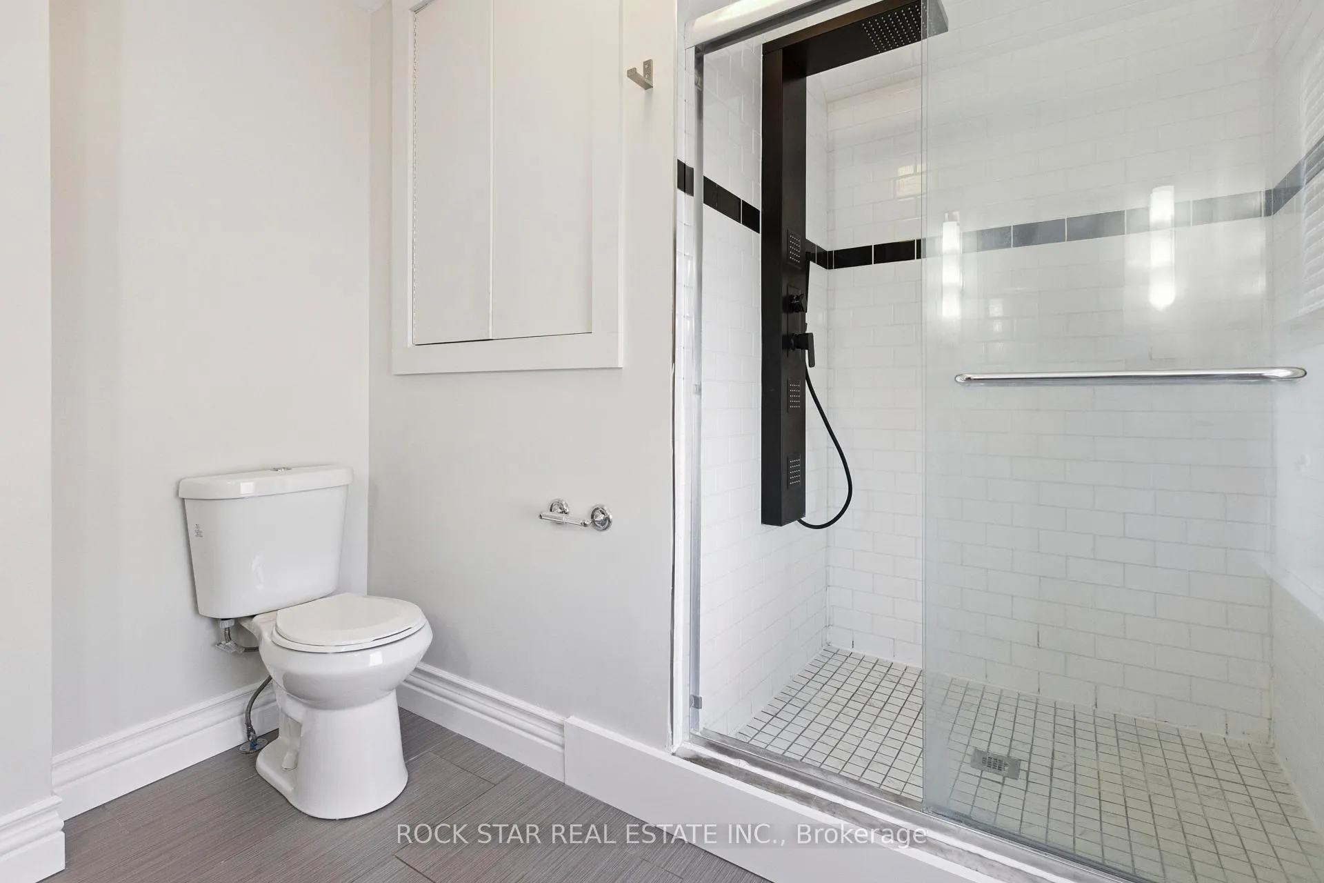 Photo 91 of 43 Eby Street S, Kitchener, Cedar Hill — HOMEH