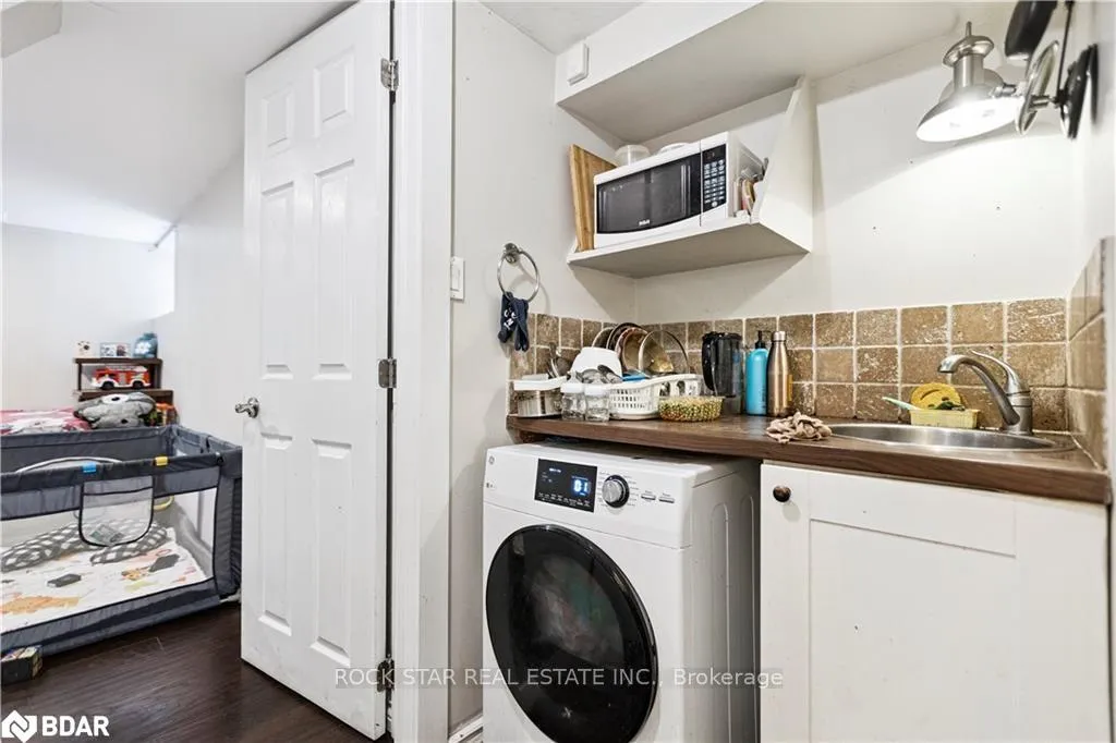 Photo 138 of 43 Eby Street S, Kitchener, Cedar Hill — HOMEH