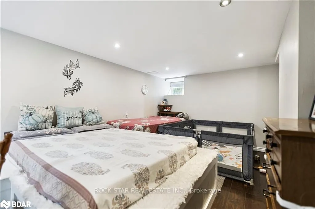 Photo 174 of 43 Eby Street S, Kitchener, Cedar Hill — HOMEH