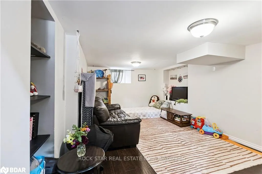 Photo 182 of 43 Eby Street S, Kitchener, Cedar Hill — HOMEH