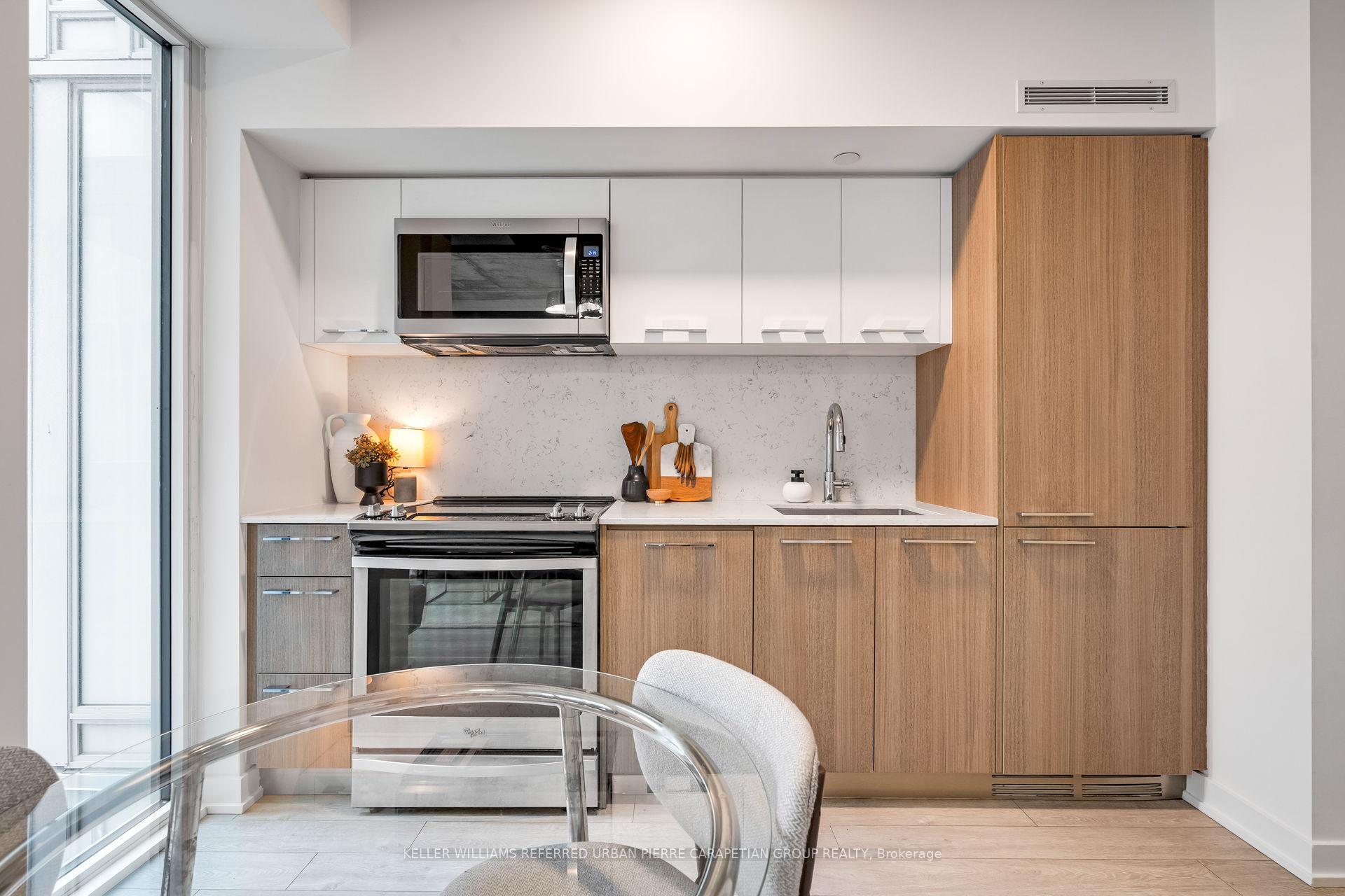 Photo 11 of Unit 1002, 15 Baseball Place, Toronto, South Riverdale — HOMEH