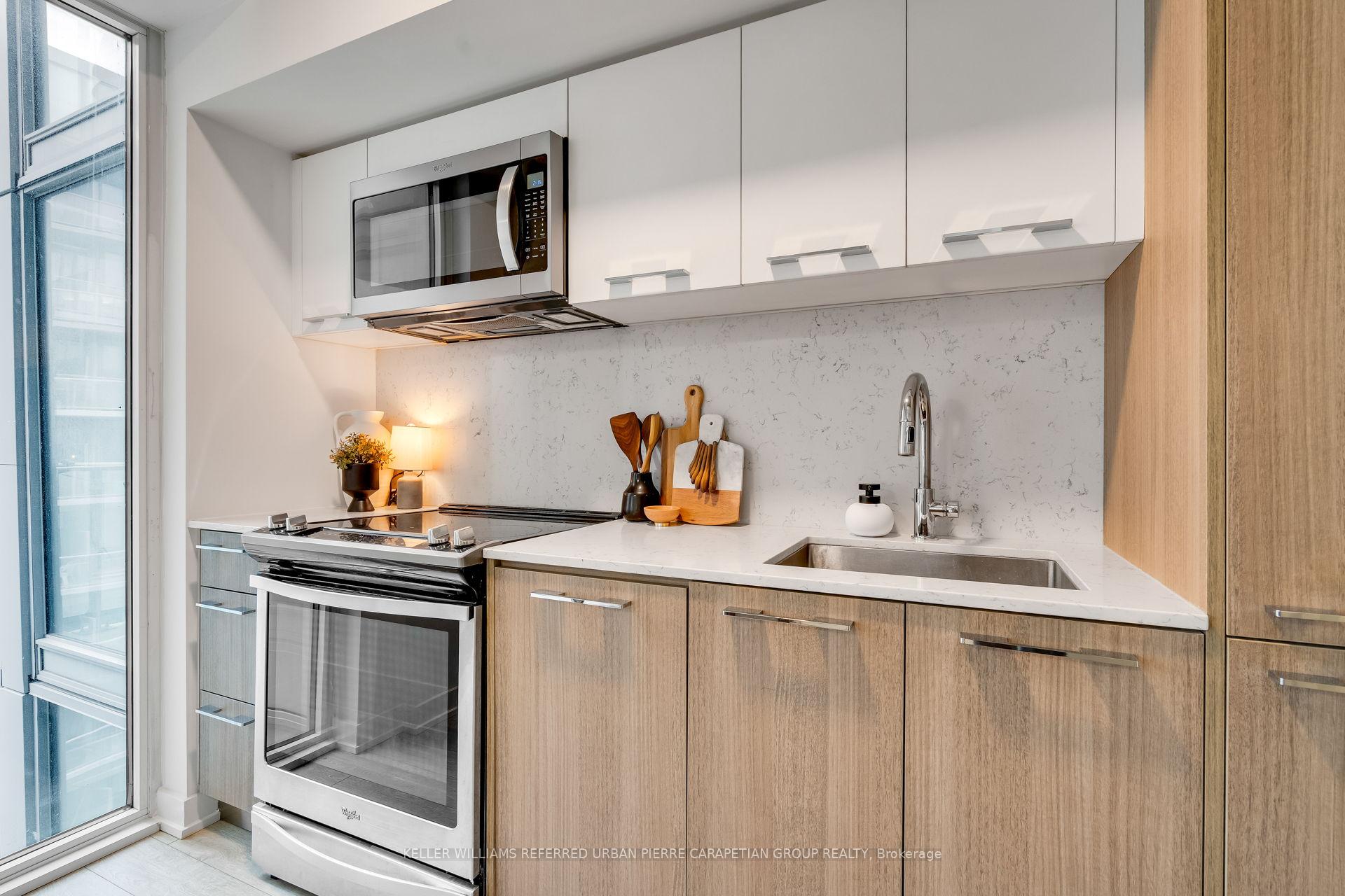 Photo 14 of Unit 1002, 15 Baseball Place, Toronto, South Riverdale — HOMEH