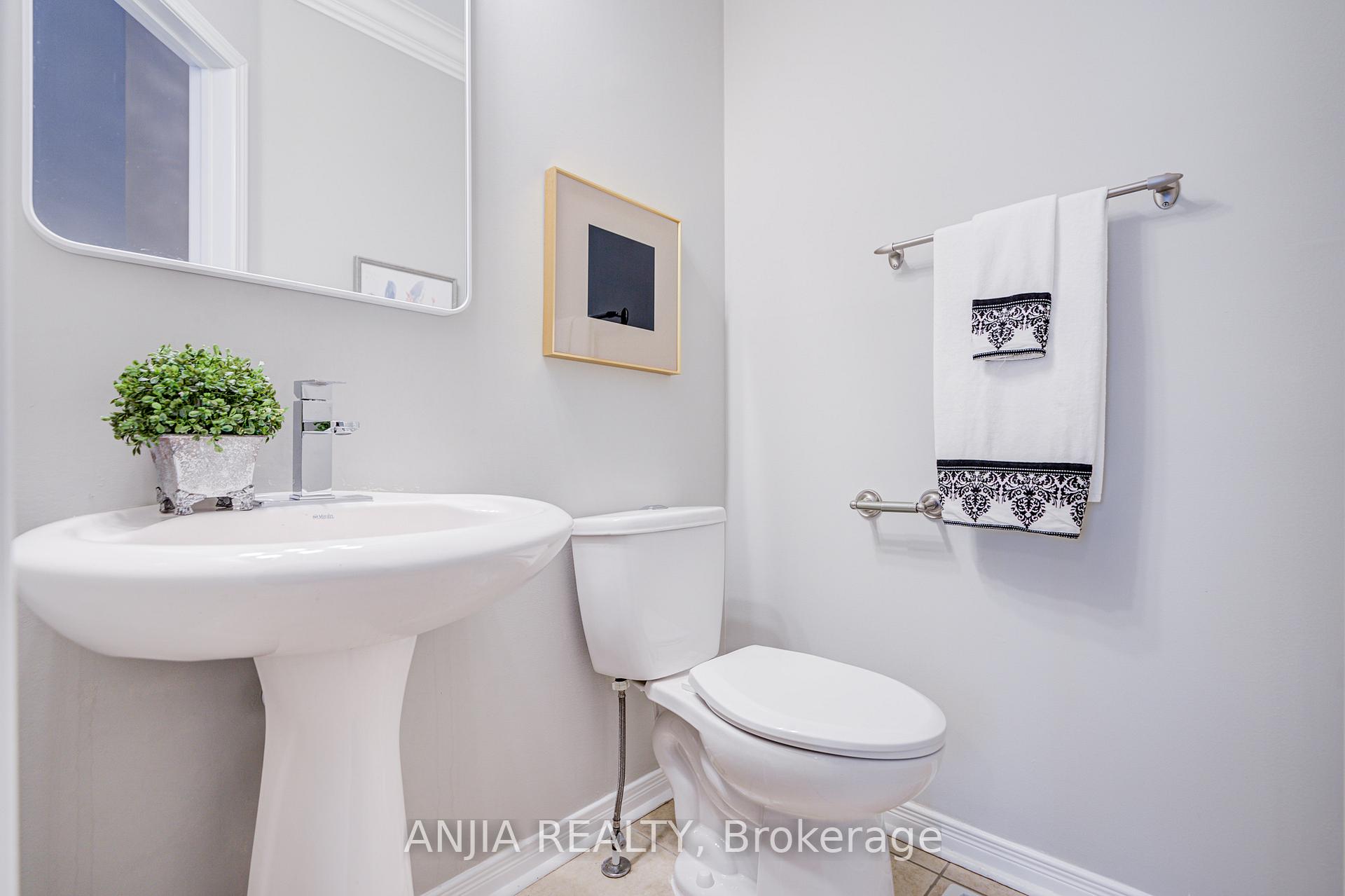 Photo 23 of 178 Roy Rainey Avenue, Markham, Wismer — HOMEH