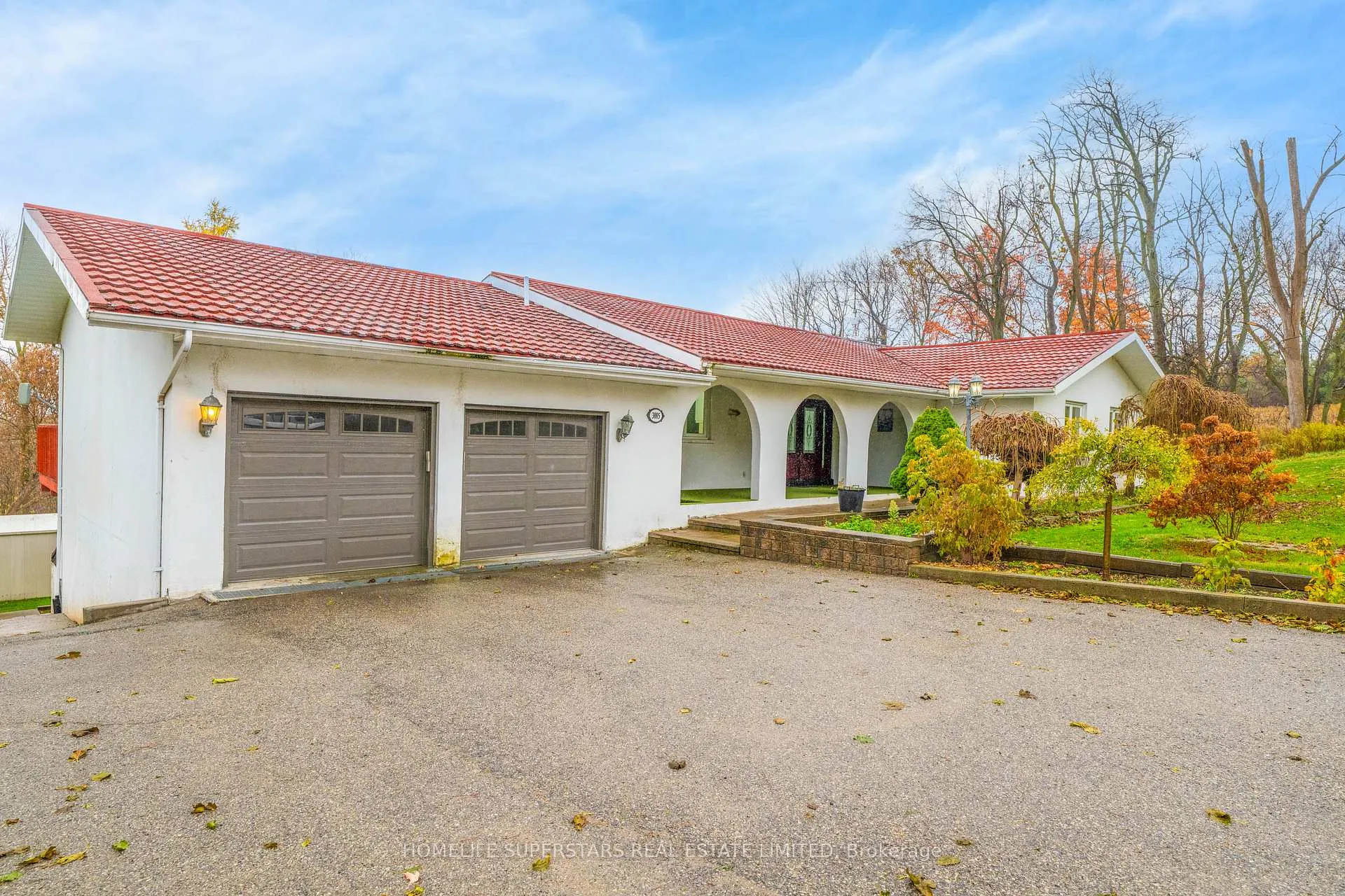 Photo 3 of 3885 89 Highway, Innisfil, Rural Innisfil — HOMEH