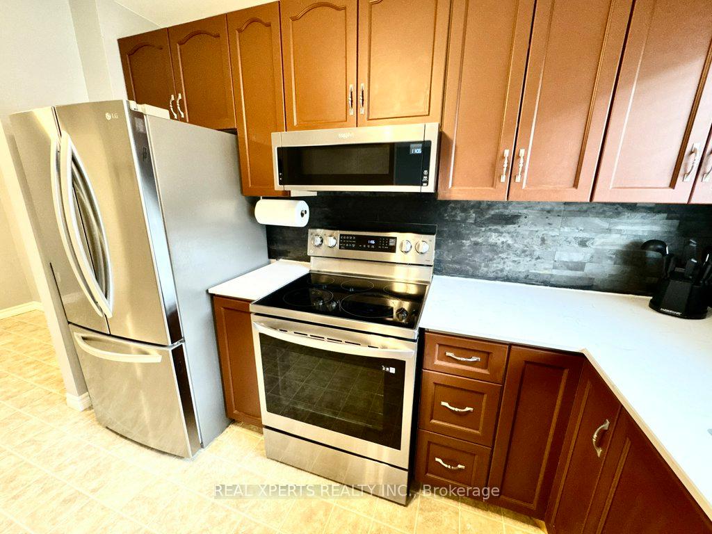 Photo 18 of Unit Unit# 15, 453 Albert St Street, Waterloo — HOMEH
