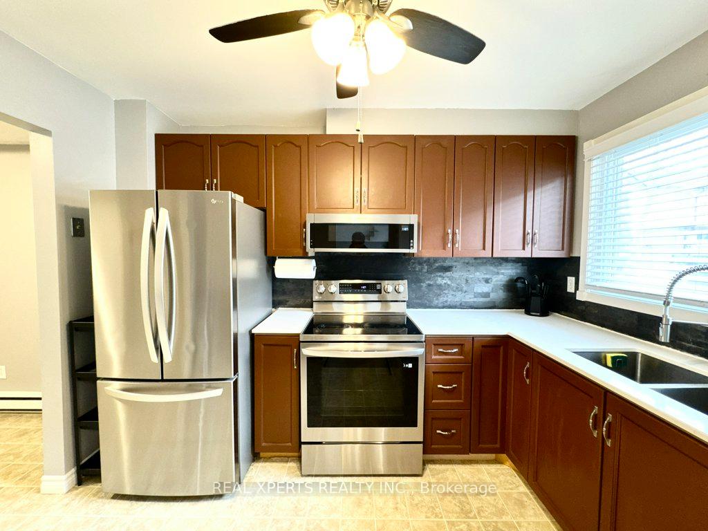 Photo 9 of Unit Unit# 15, 453 Albert St Street, Waterloo — HOMEH