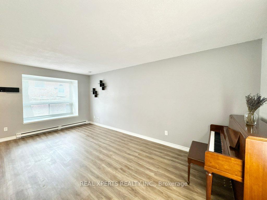 Photo 10 of Unit Unit# 15, 453 Albert St Street, Waterloo — HOMEH