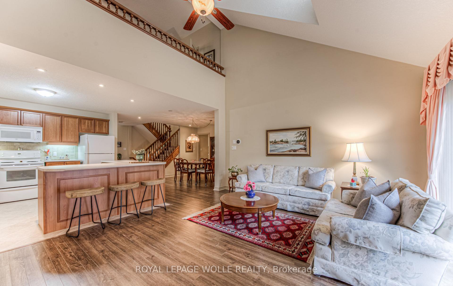 Photo 10 of Unit 10D, 350 Doon Valley Drive, Kitchener — HOMEH