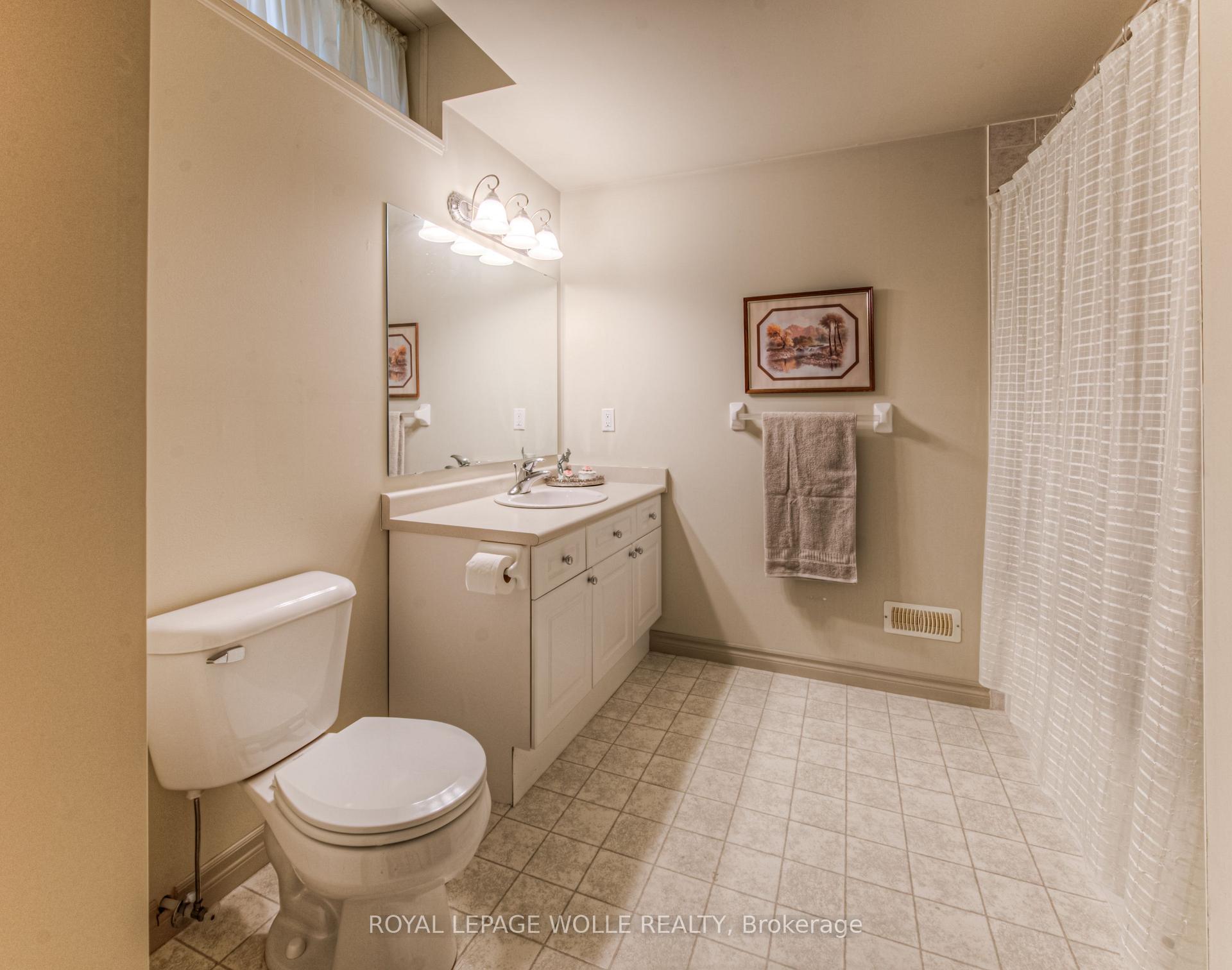 Photo 18 of Unit 10D, 350 Doon Valley Drive, Kitchener — HOMEH