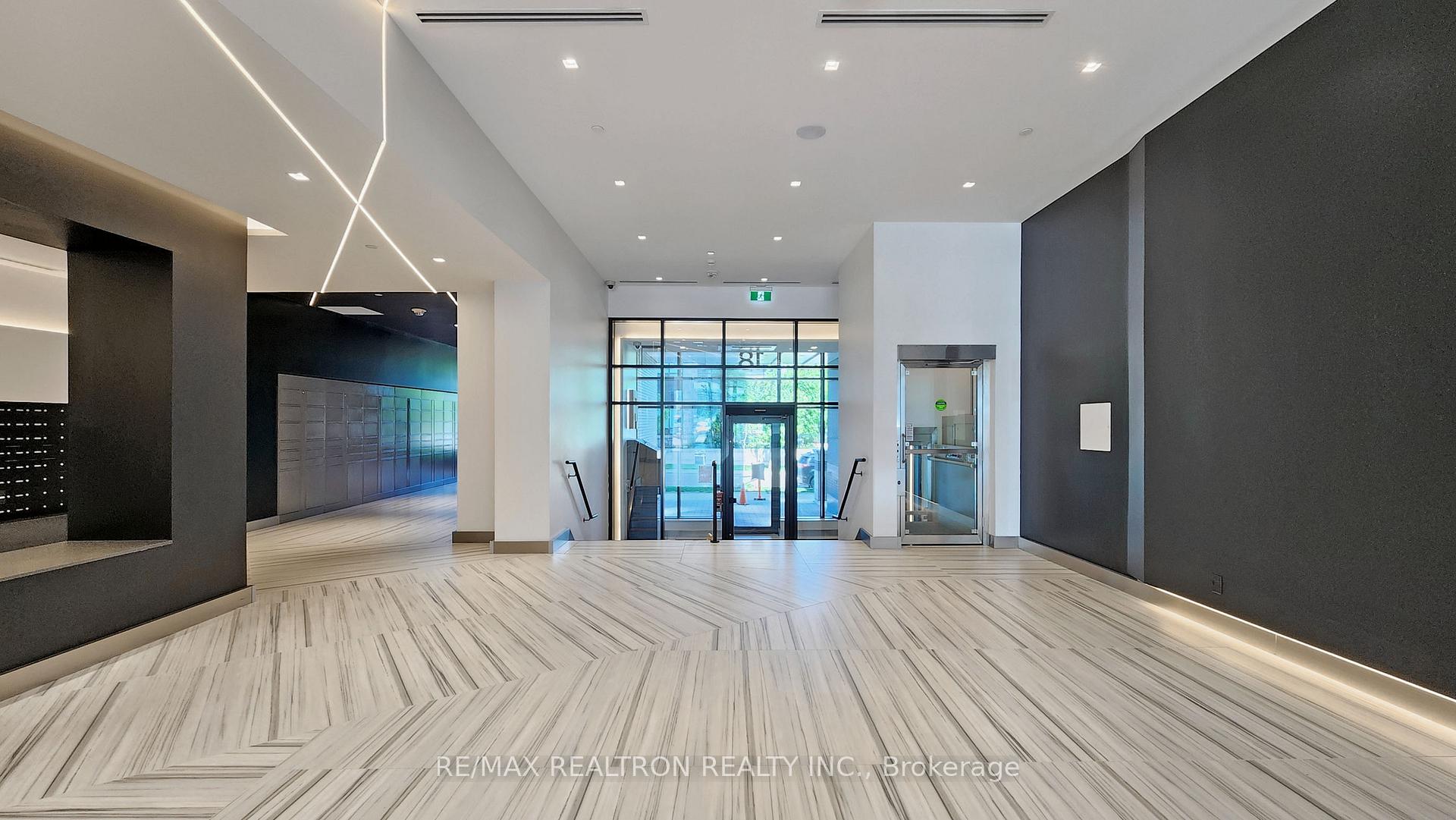 Photo 2 of Unit 1501, 18 Water Walk Drive, Markham, Unionville — HOMEH