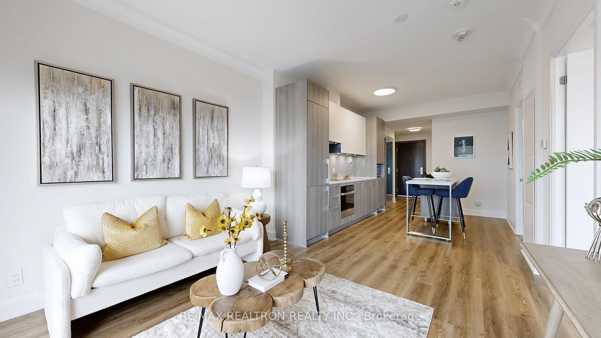 Photo 6 of Unit 1501, 18 Water Walk Drive, Markham, Unionville — HOMEH