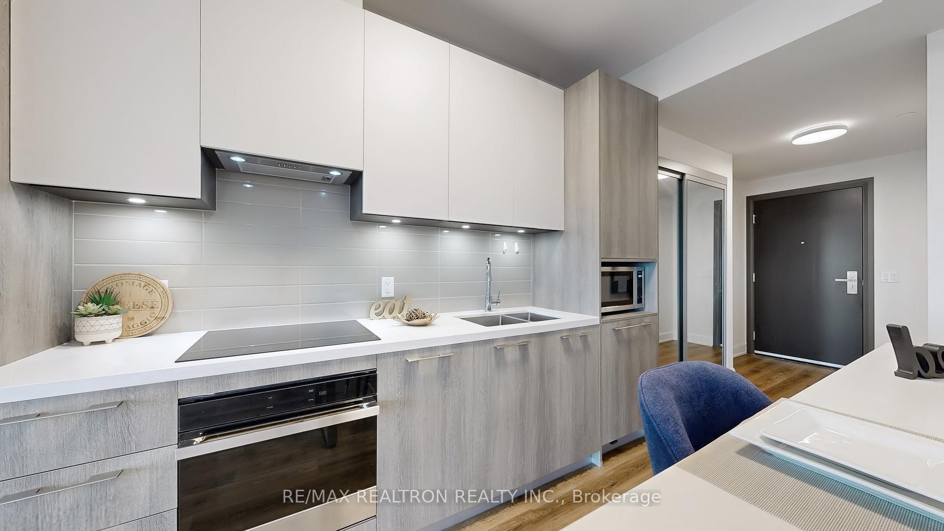 Photo 14 of Unit 1501, 18 Water Walk Drive, Markham, Unionville — HOMEH