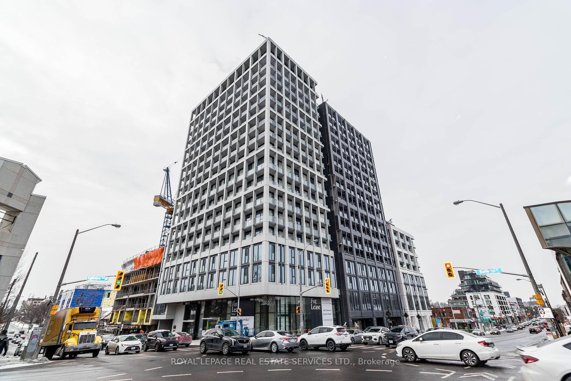 Front of Unit 718, 2020 Bathurst Street