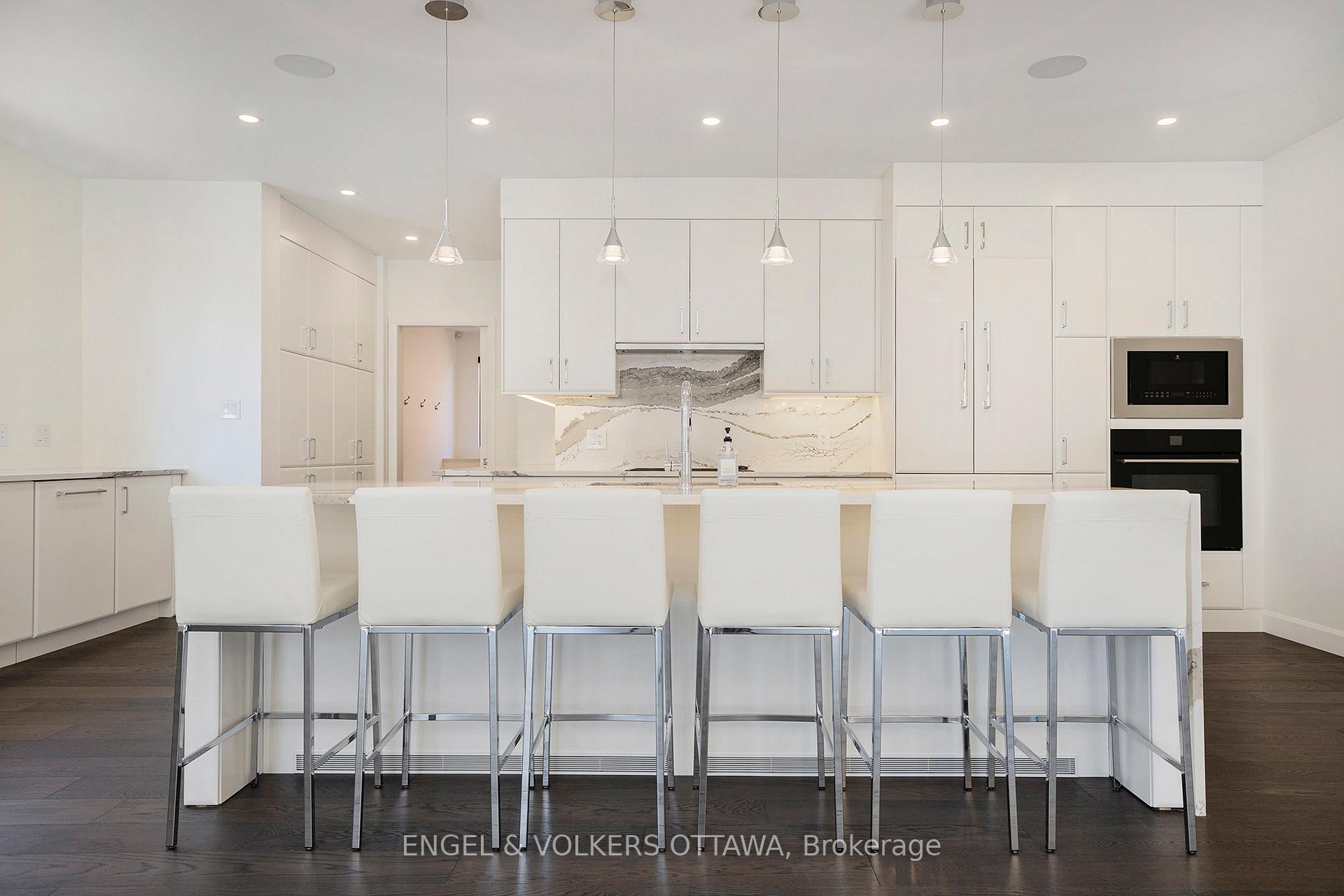 Photo 9 of 888 Melwood Avenue, Ottawa, McKellar Heights/Glabar Park — HOMEH