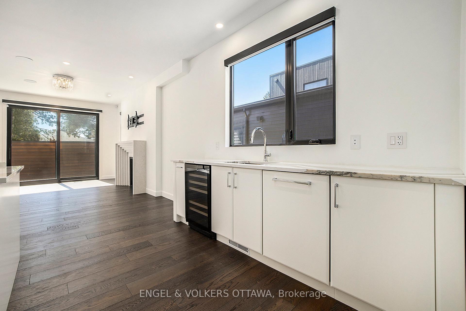 Photo 14 of 888 Melwood Avenue, Ottawa, McKellar Heights/Glabar Park — HOMEH